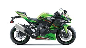 Moge 4 Silinder Baru Kawasaki ZX-4RR Dijual Rp240 Juta di Indonesia