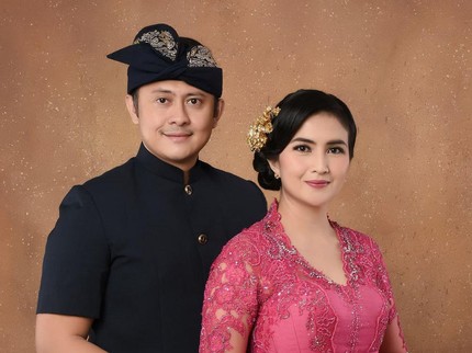 Dahulu Ratu FTV, Ini 7 Potret Kadek Devi yang Kini Sibuk Jadi Istri Polisi & Urus 3 Anak