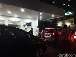 Geledah Kantor Ditjen Minerba 8 Jam, KPK Keluar Bawa 2 Koper!