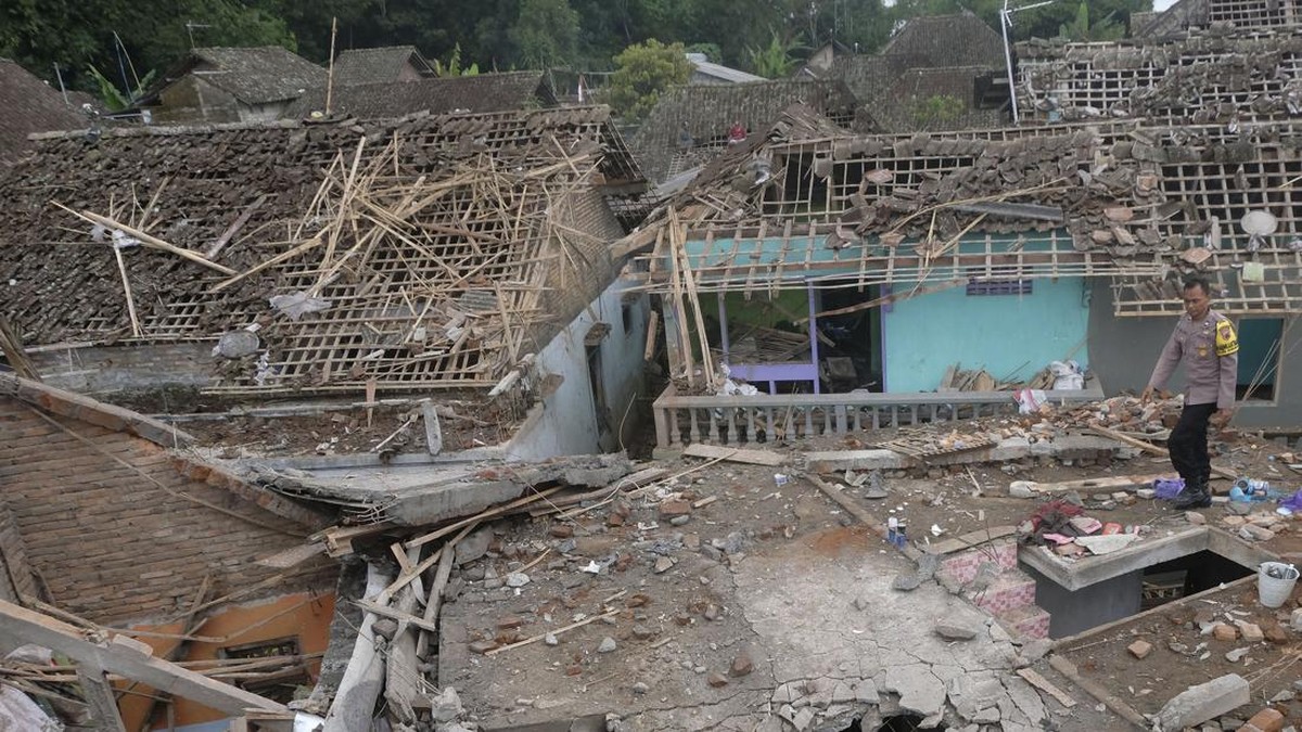 FOTO: Satu Tewas Akibat Ledakan Bahan Petasan di Magelang