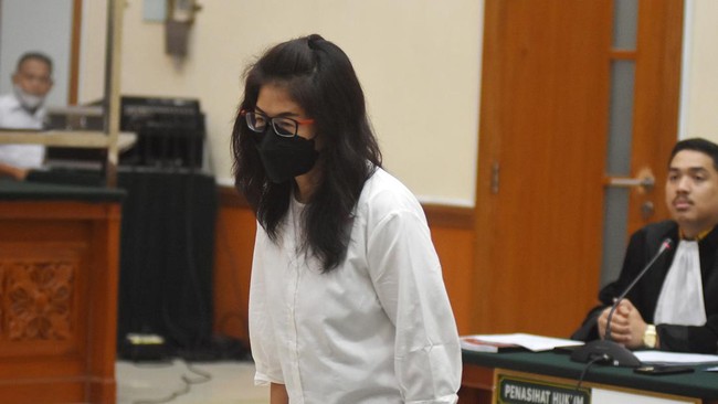 Tim kuasa hukum AKBP Doddy dan kuasa hukum Linda secara terpisah menyatakan akan mengajukan JC dan pleidoi.