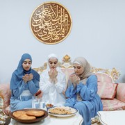 3 Manfaat Hebat Puasa Ramadan untuk Kesehatan Lambung, Sudah Tahu Belum Beauties?
