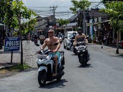BeAT Minggir Dulu, Ini Motor Honda yang Populer Dipakai Bule di Bali