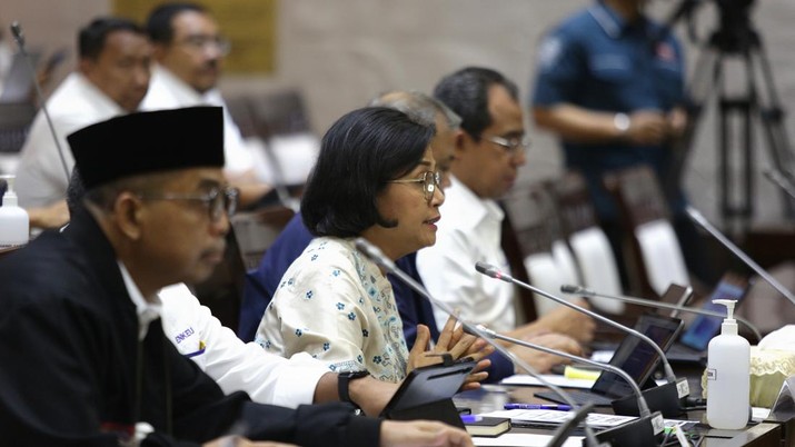 Menteri Keuangan Sri Mulyani Hadiri Rapat Kerja DPR Komisi XI (Detik.com/Agung Pambudi)