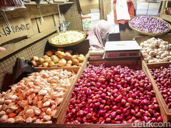 Harga Bawang dan Cabai Merah di Palembang Merangkak Naik Jelang Nataru