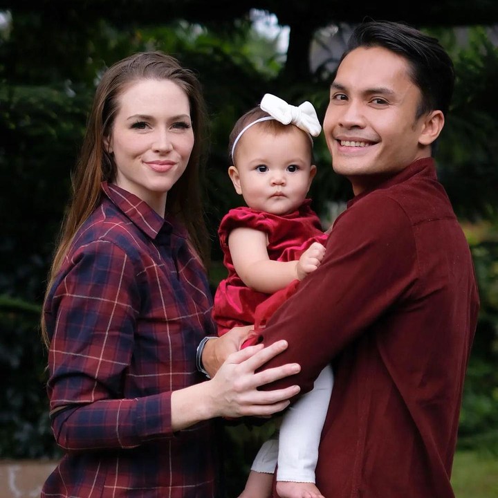 <p>Anak pertama Randy adalah seorang putri cantik yang diberi nama Blair Willow Pangalila. Ia lahir pada 24 Maret 2021 dan kini sudah menginjak usia 2 tahun, Bunda. (Foto: Instagram: @randpunk)</p>