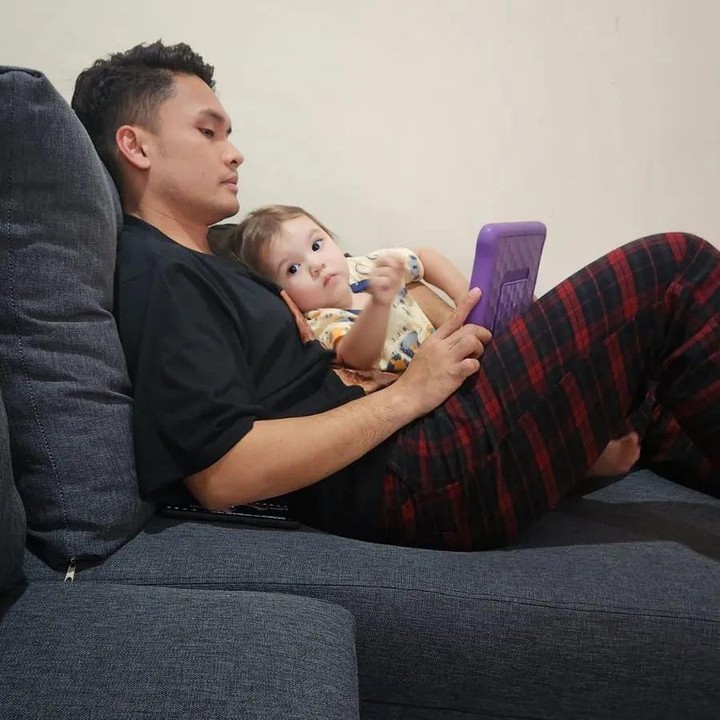 <p>Lahir pada 24 Maret 2021, Blair baru saja merayakan ulang tahunnya yang kedua, nih. Sang Ayah pun memberikan ucapan yang sangat menyentuh. (Foto: Instagram: @randpunk)</p>