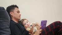 <p>Lahir pada 24 Maret 2021, Blair baru saja merayakan ulang tahunnya yang kedua, nih. Sang Ayah pun memberikan ucapan yang sangat menyentuh. (Foto: Instagram: @randpunk)</p>