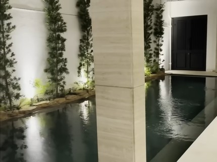 7 Potret Rumah Baru Ayu Dewi, Ada Loteng Tersembunyi Bernuansa Kayu
