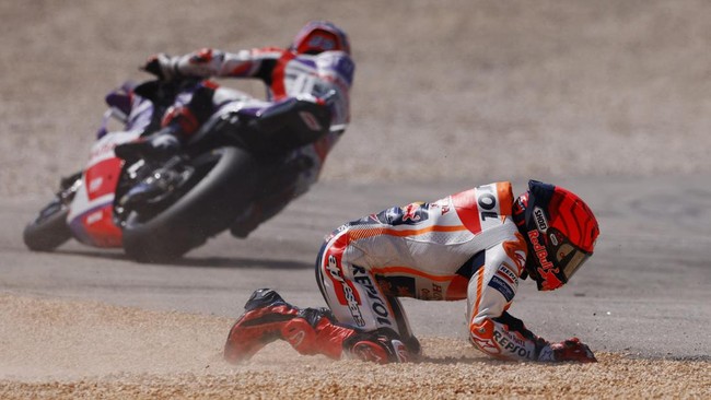 Pembalap Repsol Honda Marc Marquez menebar ancaman jelang MotoGP Inggris yang akan berlangsung di Sirkuit Silverstone akhir pekan ini.