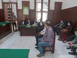 Bos Kenpark Surabaya Dituntut 3 Bulan Penjara di Kasus Perosotan Ambrol
