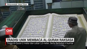 VIDEO: Tradisi Unik Membaca Al Quran Raksasa