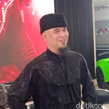 Ahmad Dhani Klaim Tarif Manggung Once Mekel Mahal, Segini Nominalnya