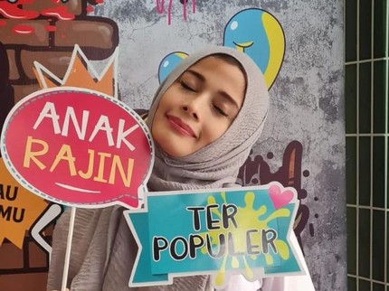 Lama Menghilang, Intip 7 Potret Jihan Fahira Awet Muda Bak Siswa SMA
