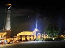 Megahnya Masjid Namira Milik Pasangan Crazy Rich Lamongan