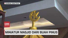 VIDEO: Miniatur Masjid Dari Buah Pinus