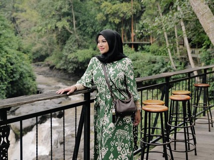 Fashion Ramadan: 5 Gaya Hijab Kekinian hingga Syari dari Artis, Buat Inspirasi Lebaran
