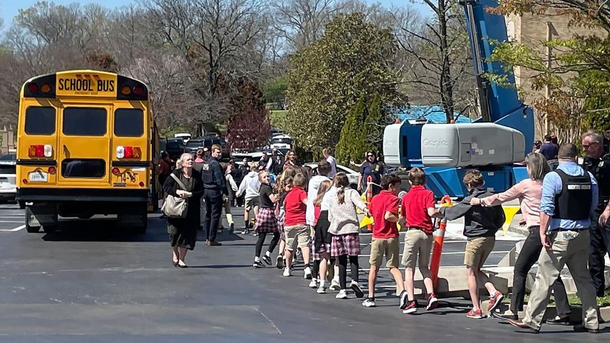FOTO: Horor Penembakan Massal di SD Nashville AS, 3 Murid Tewas