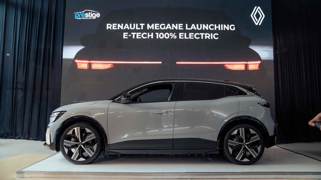 Renault Megane E-Tech menyusul Lexus ux 300e, Toyota bZ4X dan Kia EV6 GT-Line serta mobil listrik EQ Series dari Mercedes-Benz.
