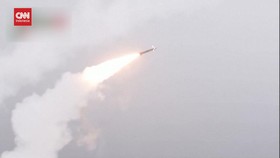 VIDEO: Belarusia Pamerkan Peluncur Rudal Tor M2K dari Rusia