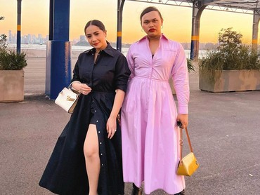img-title Wanda Hara Bahas Biaya Belanja Baju Nagita Slavina: Nggak Masalah soal Harga