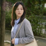 Deretan Tokoh Introvert yang Menarik Perhatian di Drama Korea Populer