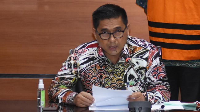 Komisi Pemberantasan Korupsi akan melakukan pembahasan pergantian Deputi Penindakan dan Eksekusi setelah Irjen Karyoto ditunjuk menjadi Kapolda Metro Jaya.