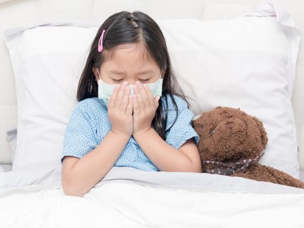 7 Makanan untuk Anak yang Sedang Batuk dan Pilek
