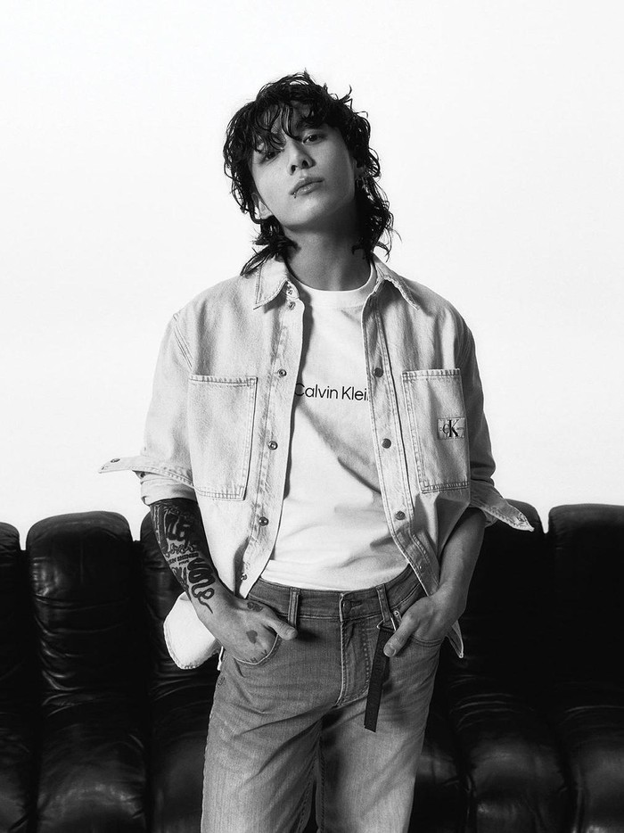Pada Selasa, (28/3), Calvin Klein mengumumkan bahwa Jungkook BTS resmi menjadi global ambassador untuk Calvin Klein Jeans and Underwear./ Foto: instagram.com/calvinklein