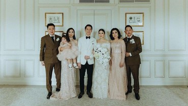img-title Jadi Besan Konglomerat, 7 Potret Keluarga Kevin Sanjaya Pedagang Sukses