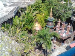 Masjid Aschabul Kahfi Perut Bumi Al-Maghribi, Wisata Religi Unik di Tuban