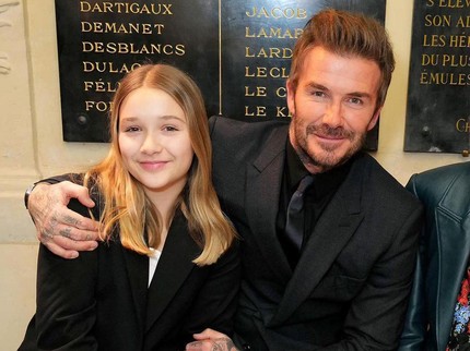 7 Potret Harper Anak Victoria dan David Beckham di Usia 12 Tahun, Gayanya Curi Perhatian