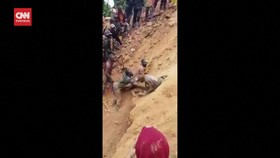 VIDEO: Detik-Detik Penyelamatan 9 Penambang Emas Kongo Lolos dari Maut