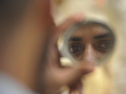 Penggunaan Celak untuk Pria dan Wanita, Apa Diperbolehkan dalam Islam?