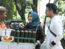 Keren! 5 Penjual Makanan Ini Jago Bahasa Inggris hingga Korea