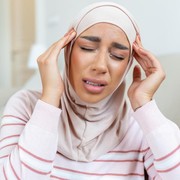 3 Cara Sederhana Mengatasi Sakit Kepala Tanpa Harus Minum Obat atau Batalkan Puasa