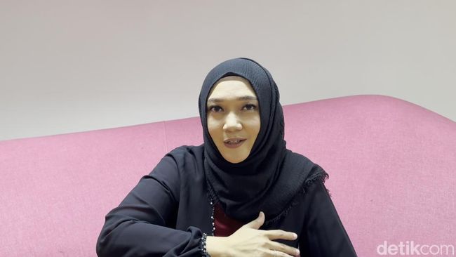 Demi Suami dan Anak, Sulis Putuskan Ngerem Ambil Job di Bulan Ramadan