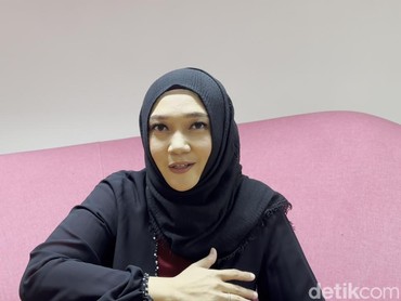 Demi Suami dan Anak, Sulis Putuskan Ngerem Ambil Job di Bulan Ramadan