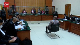 VIDEO: Eks Kapolda Sumbar Teddy Minahasa Dituntut Hukuman Mati