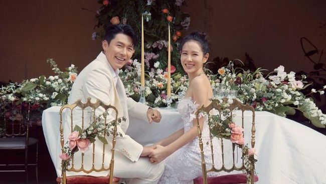 Son Ye Jin Rayakan Anniversary Pernikahan, Unggah Foto Bersama Hyun Bin