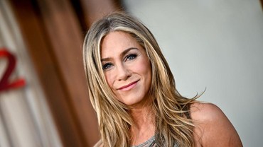 img-title Alasan di Balik Jennifer Aniston Setop Paksa Tubuh Olahraga Berat
