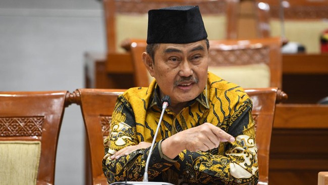 Mantan Ketua MK, Jimly Asshiddiqie menilai keterpilihan Irman Gusman sebagai personil DPD lewat pemilihan bunyi ulang (PSU) mestinya tidak dipersoalkan lagi.