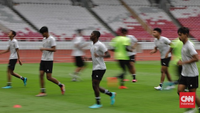 Polri mengatakan skuad Timnas U-20 bisa ikut seleksi lewat kategori talent scouting jika mau jadi anggota Korps Bhayangkara.
