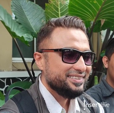 Rizal Djibran Datangi Polda Metro Guna Jalani Pemeriksaan Dugaan KDRT