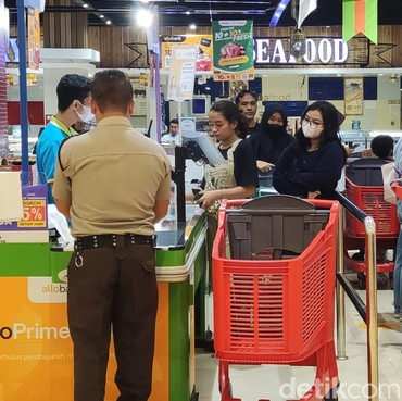 Siap-siap Berburu Diskon di Transmart Full Day Sale