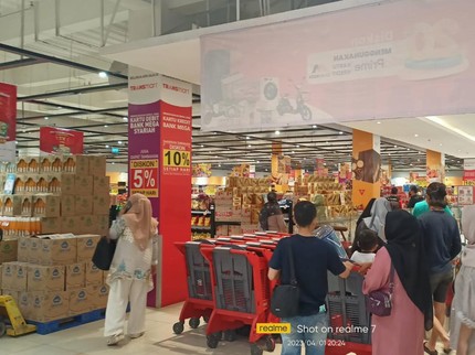 Diskon Seharian di Transmart, LED TV 43 Inch Cuma Rp3,1 Jutaan!