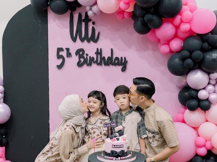 Nycta Gina Bocorkan Kunci Sukses Jadi Ibu Rumah Tangga yang Bekerja