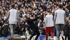 Alasan Guardiola Selebrasi di Depan Pemain Liverpool