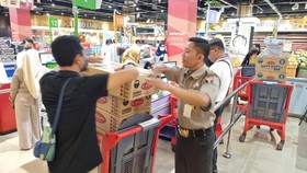 Transmart Full Day Sale Bisa Belanja Sekarang, Bayar Nanti
