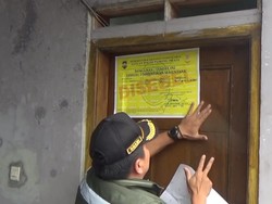 Catatan LBH Bandung soal Tempat Ibadah Ilegal Disegel di Purwakarta